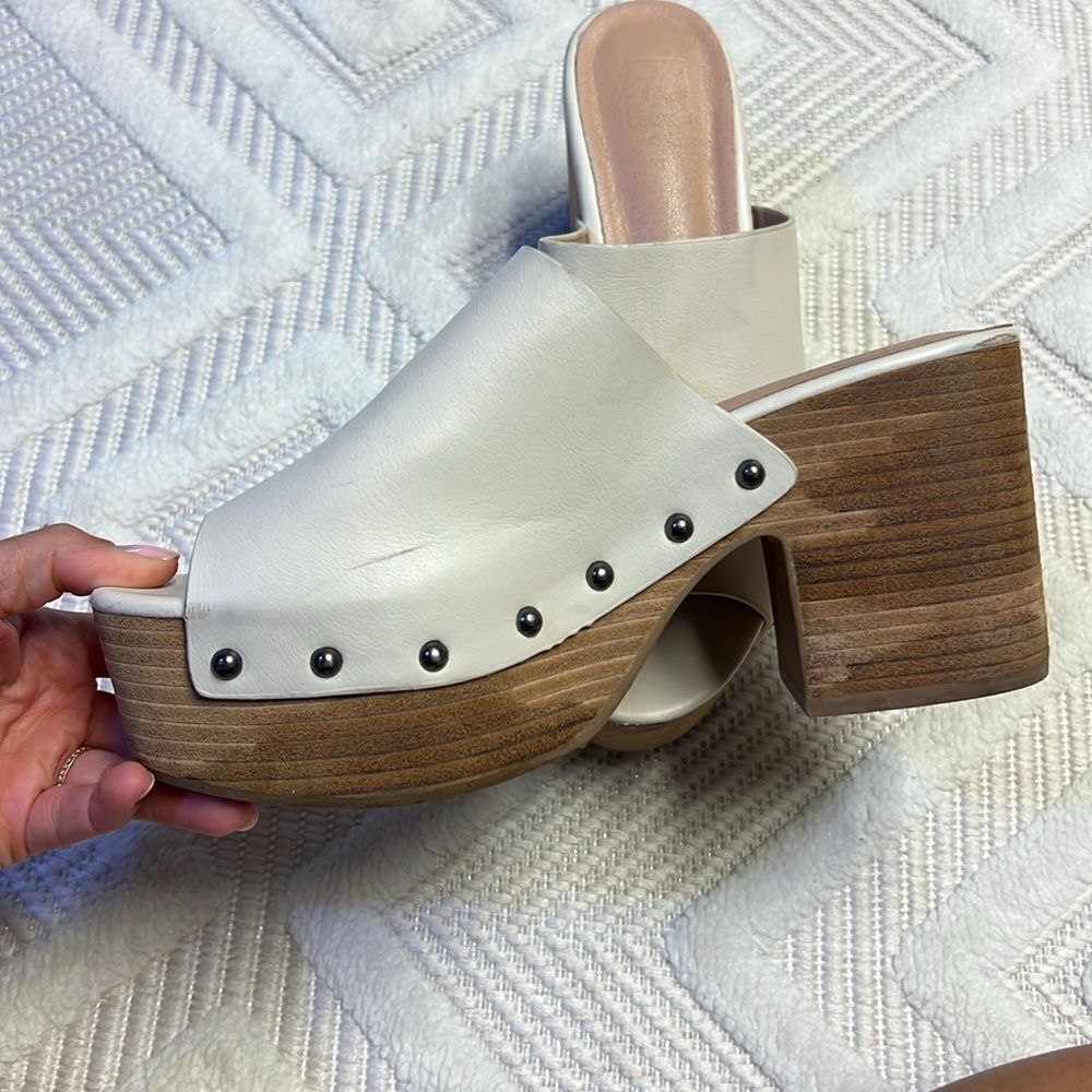 SHU SHOP - Gina Open Toe Clog Wedge Heel - Picture 3 of 14